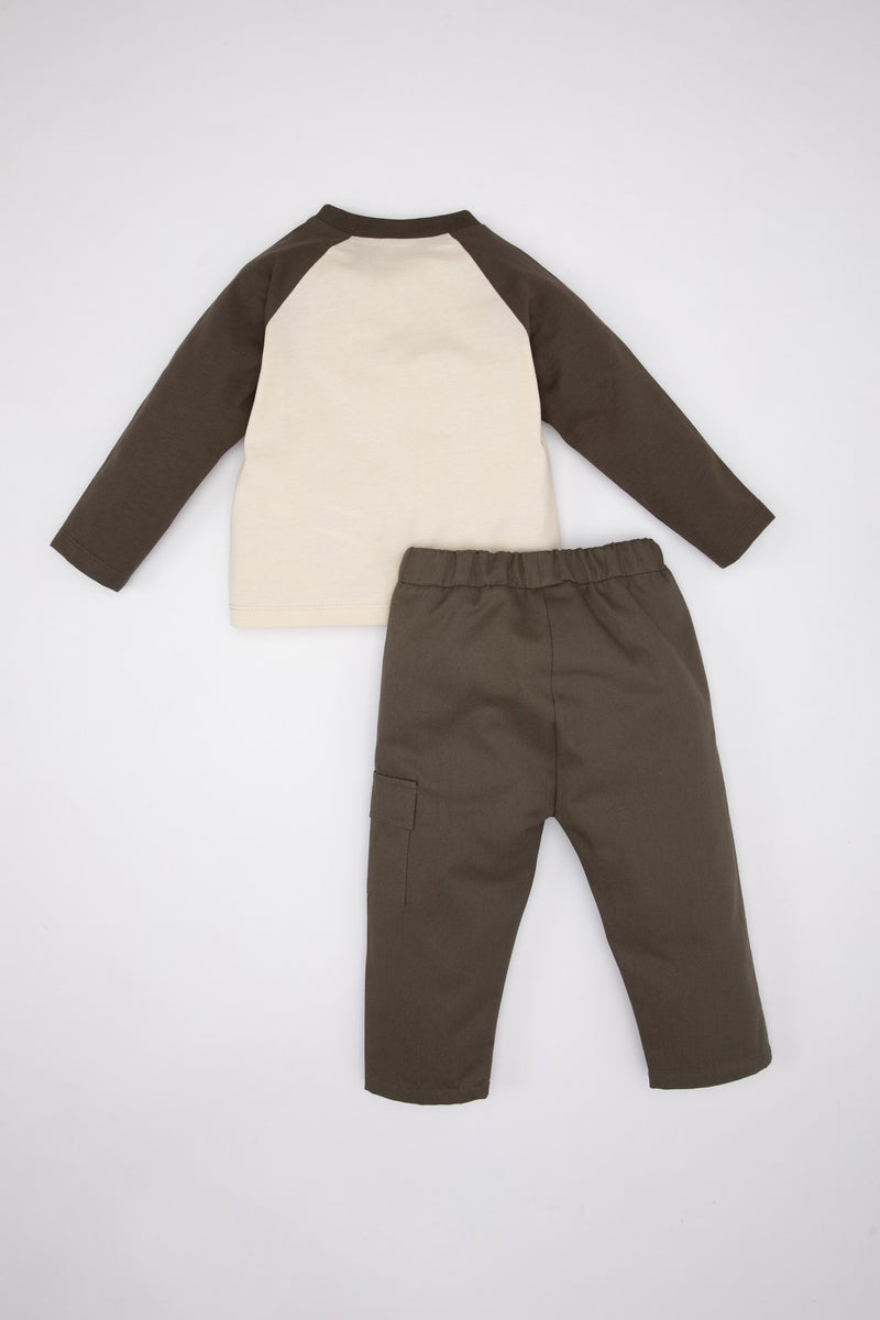 DeFacto Baby Boy Slogan Printed T-Shirt Trousers 2 Piece Set - Image 4