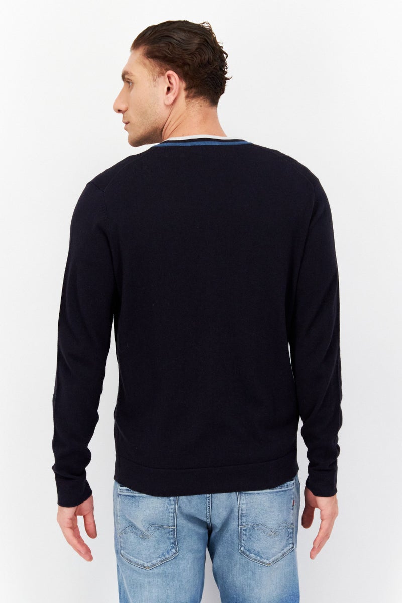 Lyle & Scott كارديجان محبوك مزخرف على شكل حرف V للرجال، كحلي داكن - Image 4