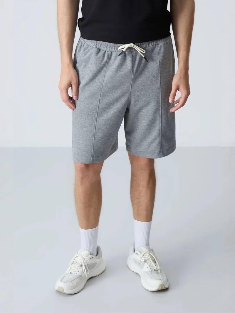 تومي لايف TOMMY Men's Cotton-blend Sweat Shorts