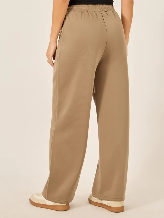 Styli Styli Solid Pintuck Detail Scuba Joggers with Elasticated Waistband