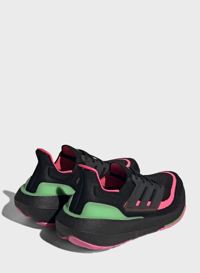 adidas حذاء Ultraboost الخفيف