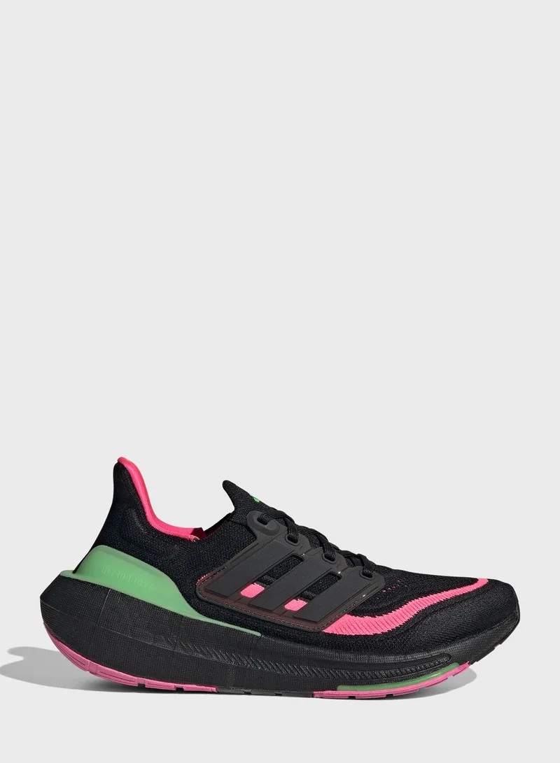 adidas حذاء Ultraboost الخفيف