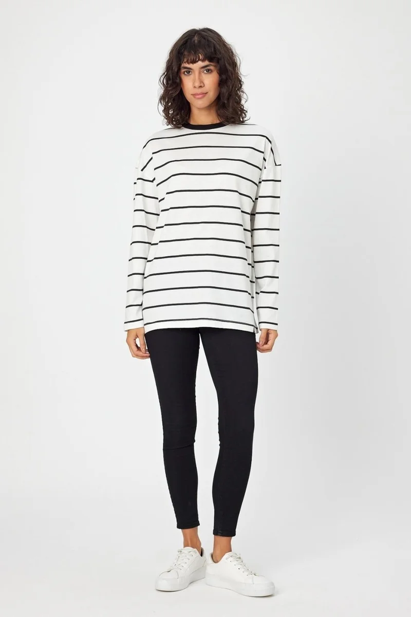 الكسندر جاردي Striped Oversize Sweatshirt (E2400158)