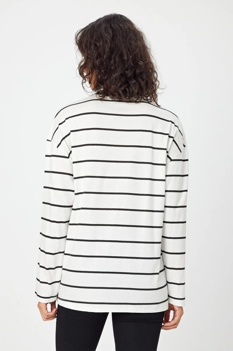 الكسندر جاردي Striped Oversize Sweatshirt (E2400158)