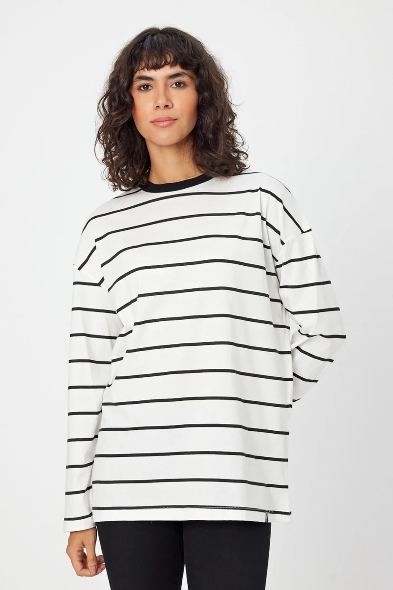 الكسندر جاردي Striped Oversize Sweatshirt (E2400158)