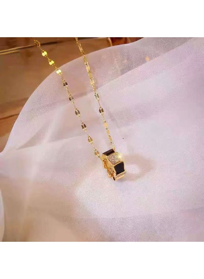 ممتاز قلادة نسائية ذهبية مع قلادة مربعة مطلية بالمينا السوداء ومرصعة بالزركون تصميم أنيق مجوهرات فاخرة هدية للنساء - Image 5