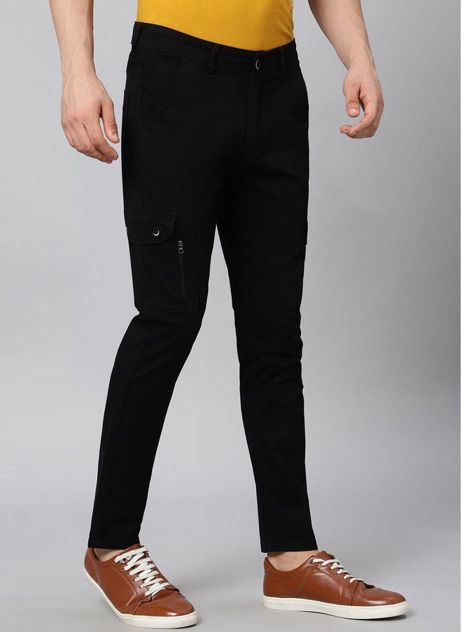 Hence Men's Relaxed Tapered Fit Black Cargo Trousers - Image 2