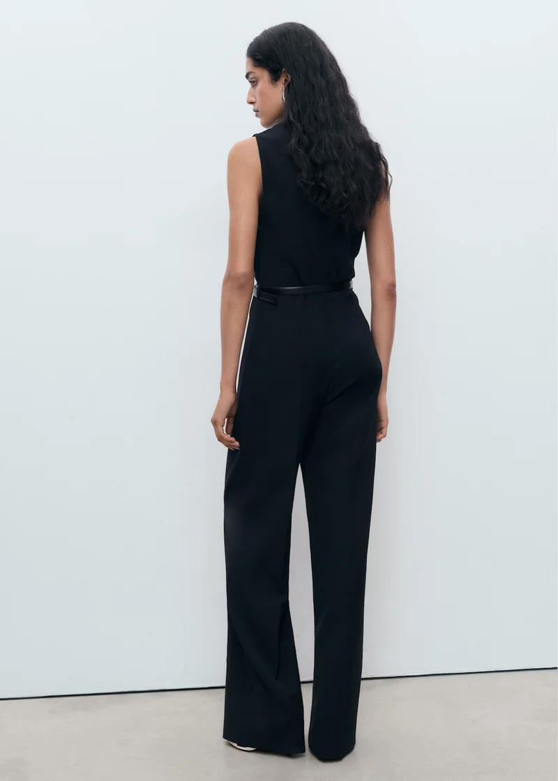 مانجو Long jumpsuit with draped neck and belt