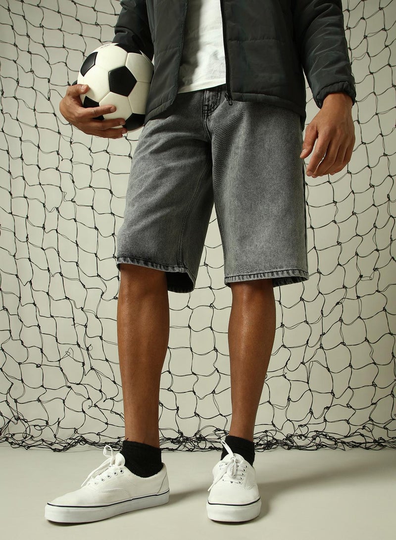 Hubberholme Men's Grey 100% Cotton Distressed Cropped Loose Fit Shorts  - Image 5