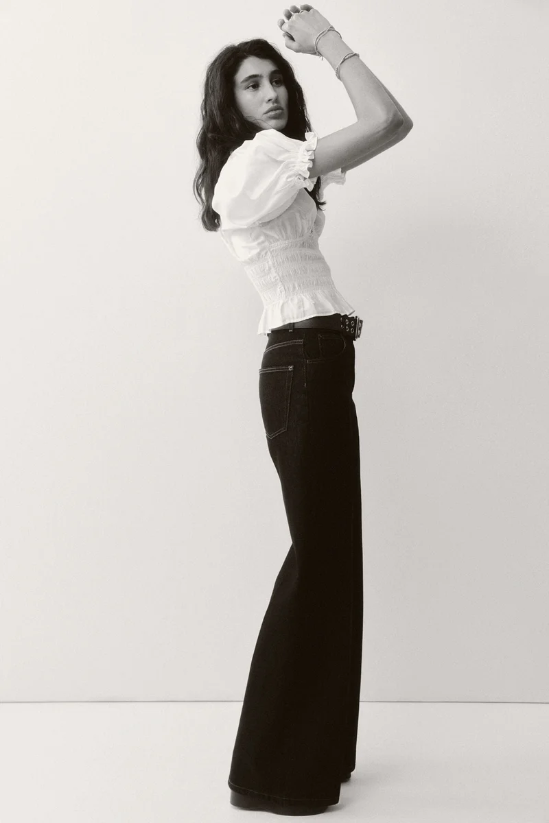 اتش اند ام بلوزة بخصر مجعد