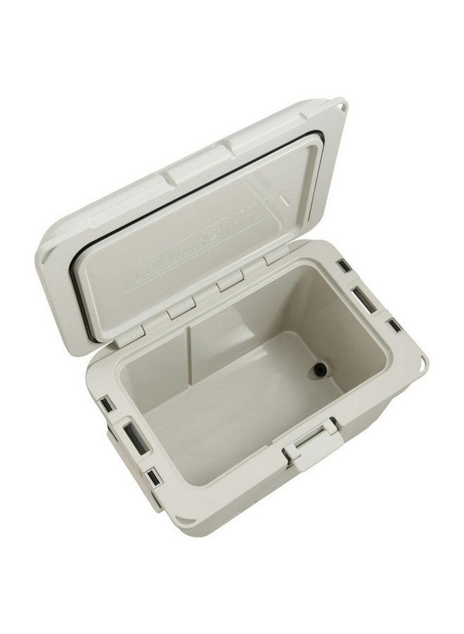 كولمان برو سيريز صندوق تبريد مع مقبض جانبي بيج وأسود 45 كوارت 2213911 - Image 3