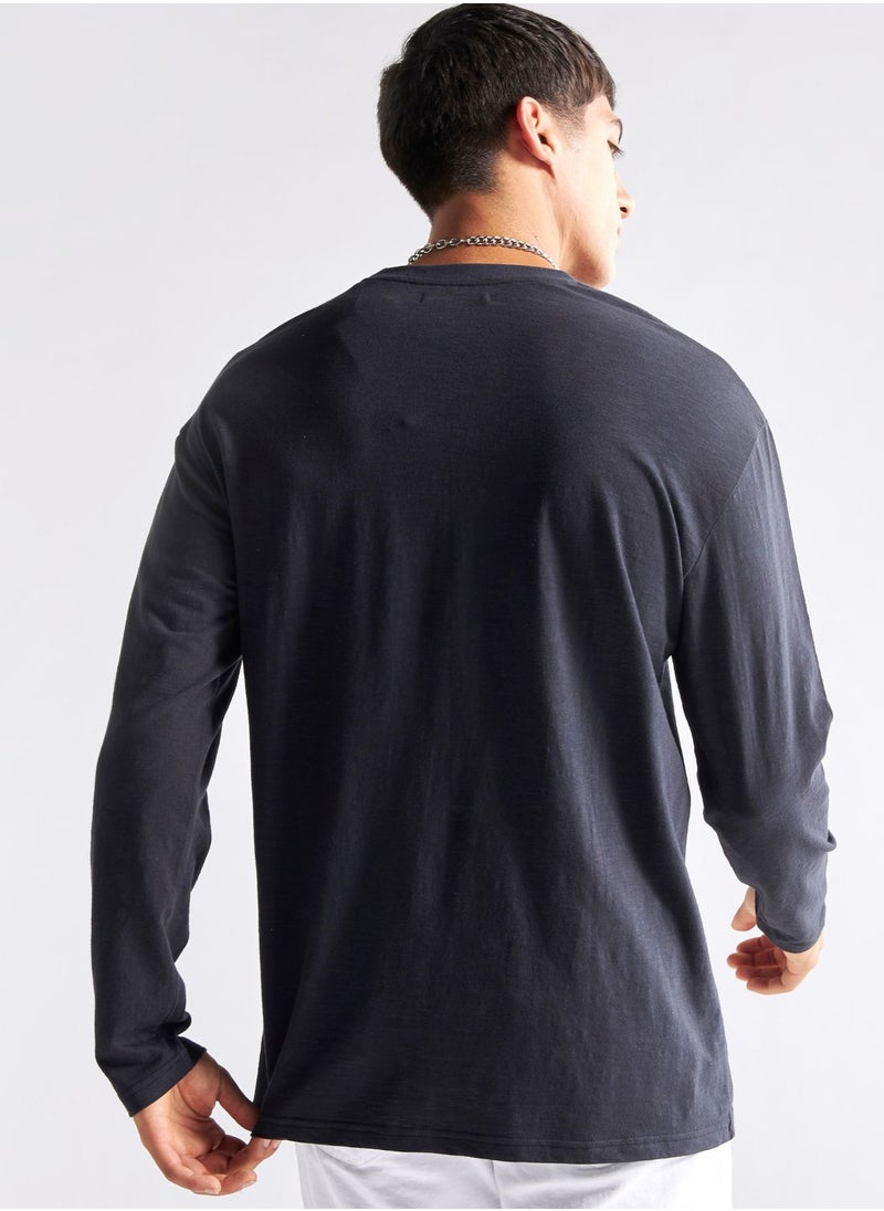 FAV Essential Crew Neck T-Shirt  - Image 2