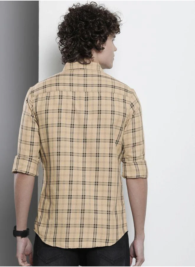 شركة المرآب الهندية Men Slim Fit Checkered Full Sleeves Spread Collar Casual Shirt