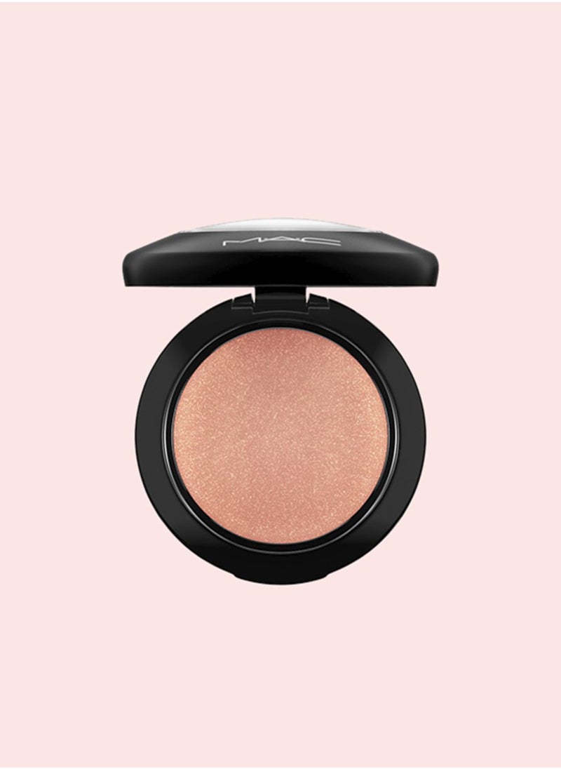 MAC Cosmetics - Mineralize Blush - Love Joy - Image 1