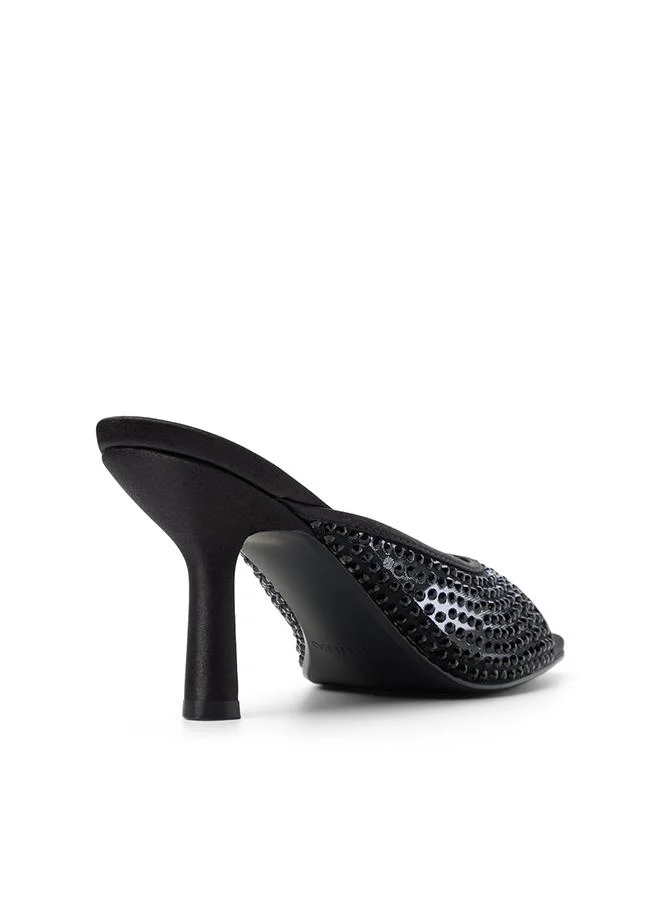 كول ات سبرنج Sunaa Ladies Black Heeled Sandals