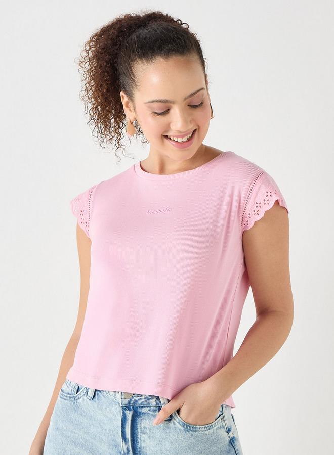 لي كوبر تيشرت مضلّع بأكمام كاب من لي كوبر - Image 1