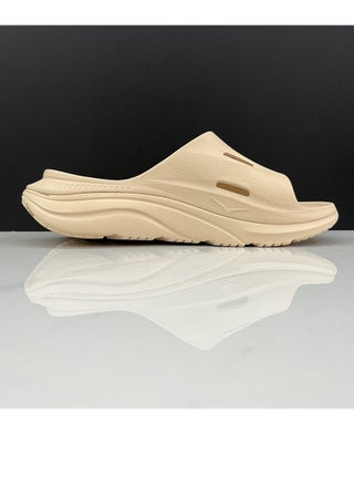 HOKA ONE ONE slide 3 Lightweight and Comfortable Cushioned Slippers - pzsku/Z26748E33755B5D35B293Z/45/_/1734759349/77a76833-8cce-49ce-8066-64e0d1977b20