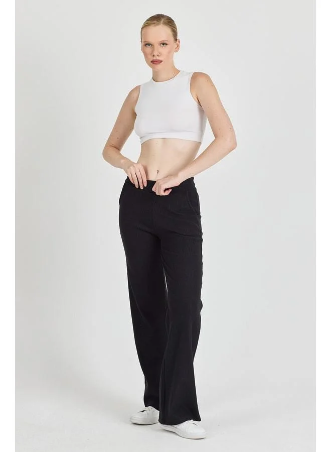 Mmetalic Women's Black High-Waisted Wide-Leg Khaki-Canvas Pleated Pocket Jogger Pants.