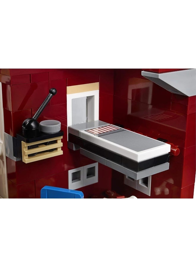 LEGO CREATOR محطة إطفاء قرية الشتاء 10263 - Image 3