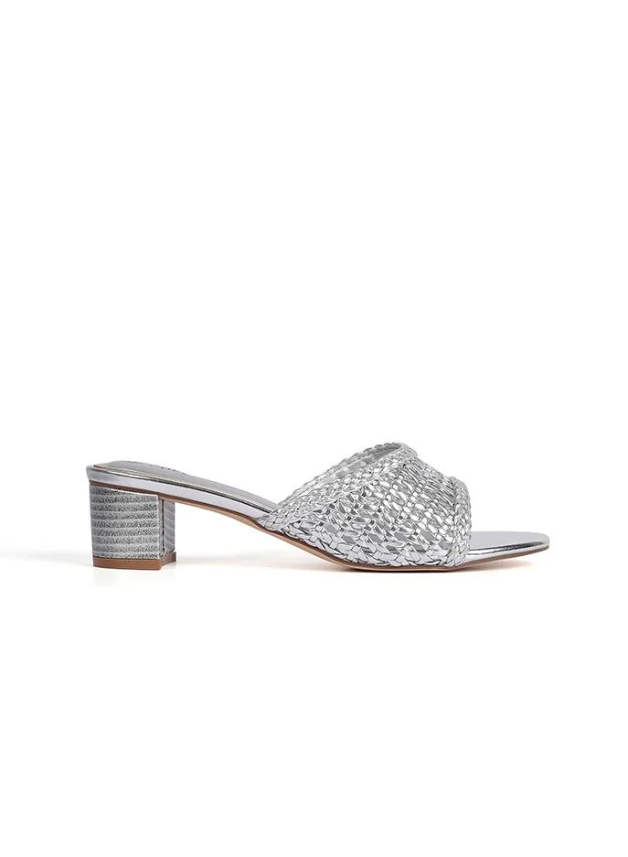 كابلي كعب نسائي سهل الارتداء بتصميم عصري مريح