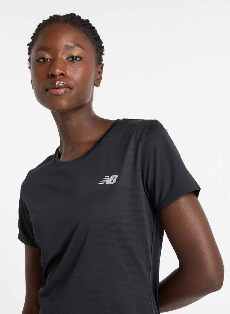 New Balance Essentials Logo T-Shirt - Image 4