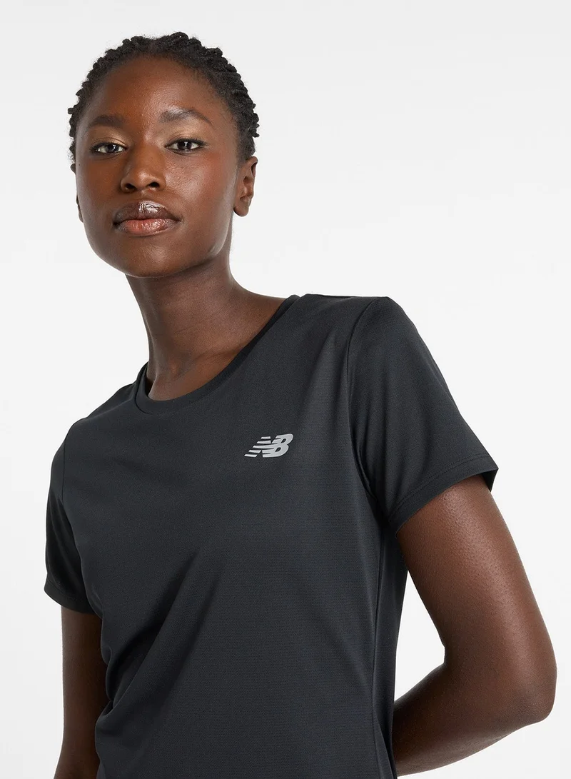 New Balance black (001) Essential Logo T-Shirt for Women | Best Price UAE