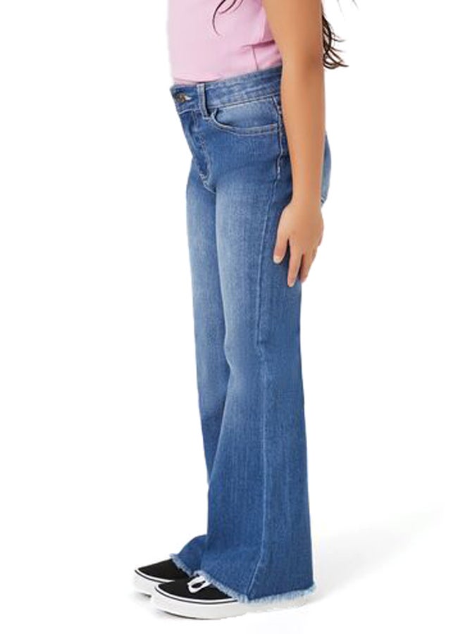 FOREVER 21 Girls Frayed Flare-Leg Jeans (Kids) - Image 4