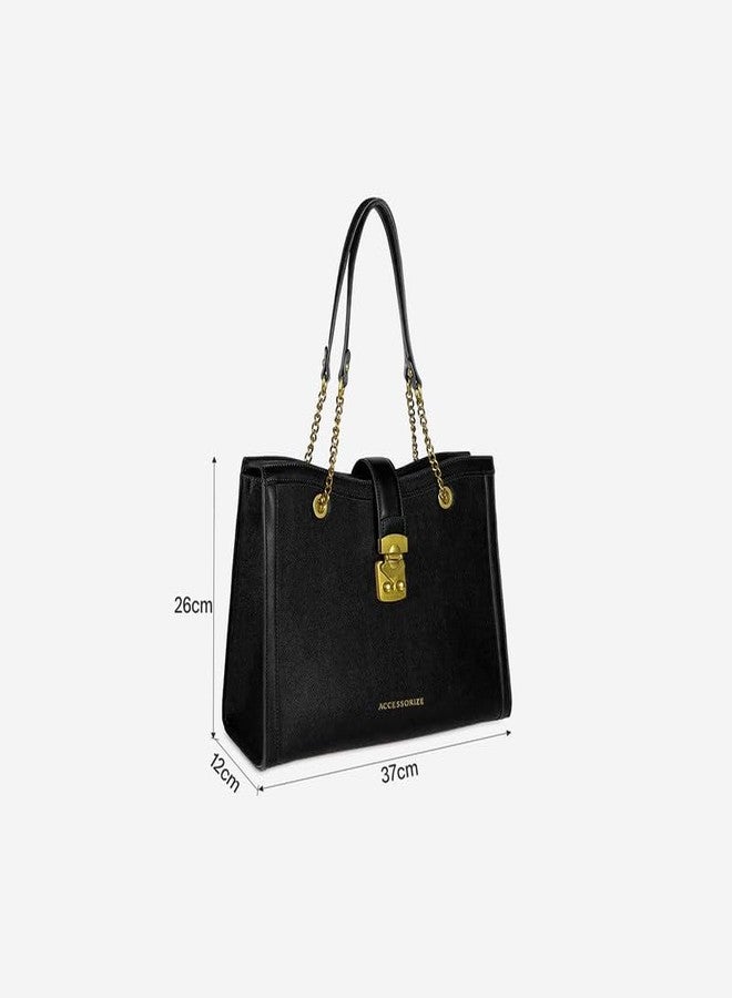 أكسيسورايز حقيبة يد نسائية سوداء من أكسسورايز لندن، بتصميم ريذم، مزودة بمقابض وسلسلة ذهبية وقفل | حقيبة يد أنيقة للعمل والمناسبات غير الرسمية - Image 5