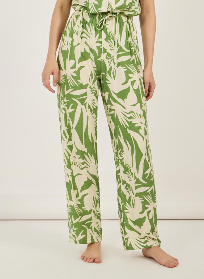 Styli All Over Floral Print Viscose Shirt & Pyjama Set  - Image 5