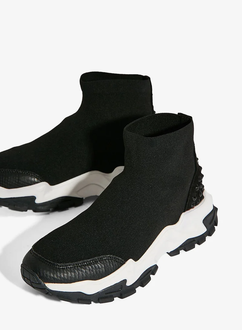 Menbur  Lace Up Low Top Sneakers for Women | Best Price UAE