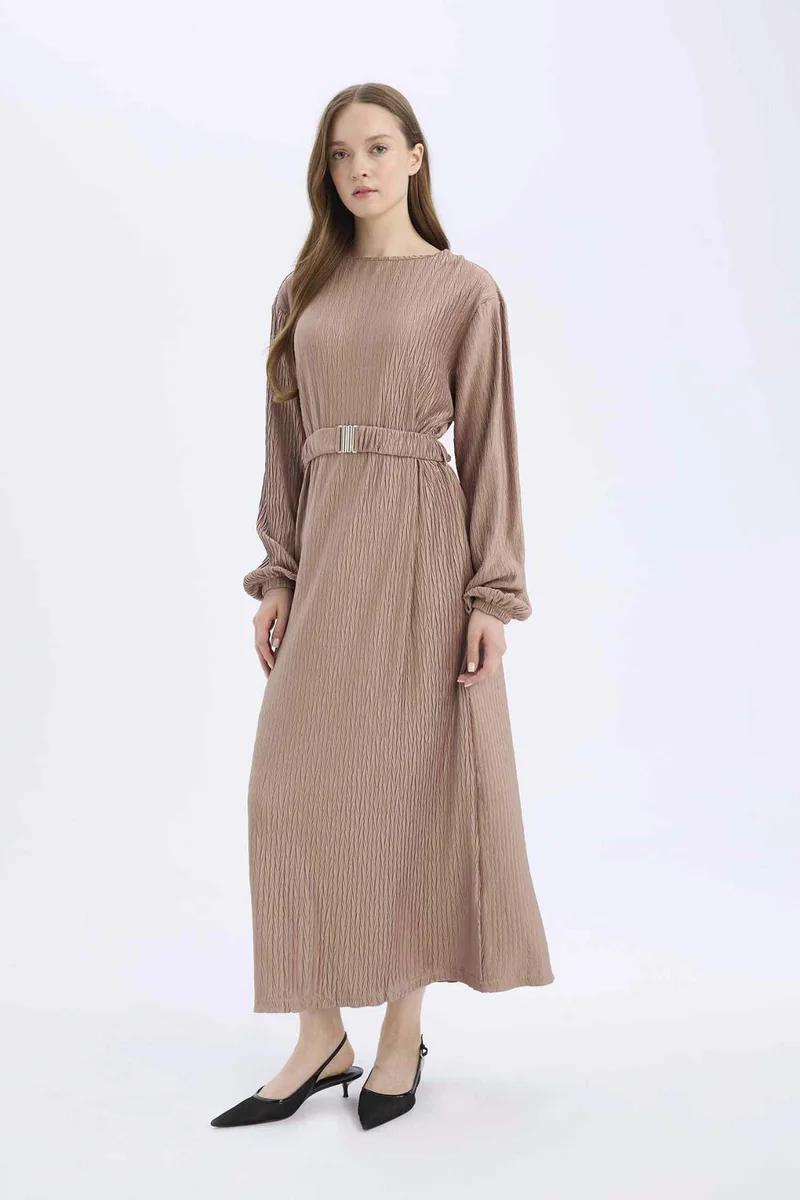 DeFacto Regular Fit Crew Neck Pleat Dress