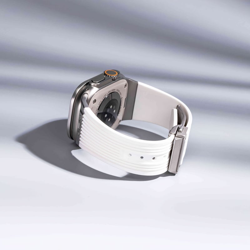سوار ساعة بإبزيم من التيتانيوم الأسود لساعة Apple Watch Ultra 2/1 مقاس 49 مم و iWatch 46/45 مم - Image 5