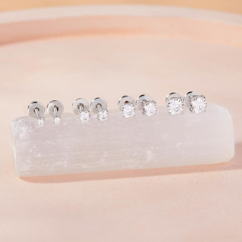 In Season Jewelry أقراط أطفال من الفضة الإسترلينية 925 بحجر زركونيا مكعب شفاف دائري 3 مم، أقراط قفل لولبي للبنات للأطفال الرضع والصغار، مناسبة للأطفال حديثي الثقب في أي مناسبة - Image 5