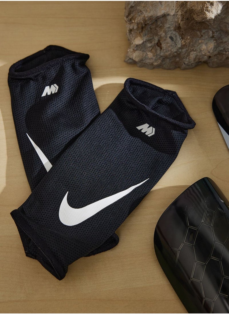 Nike - Essential Merc Lite - Fa22 - Image 1