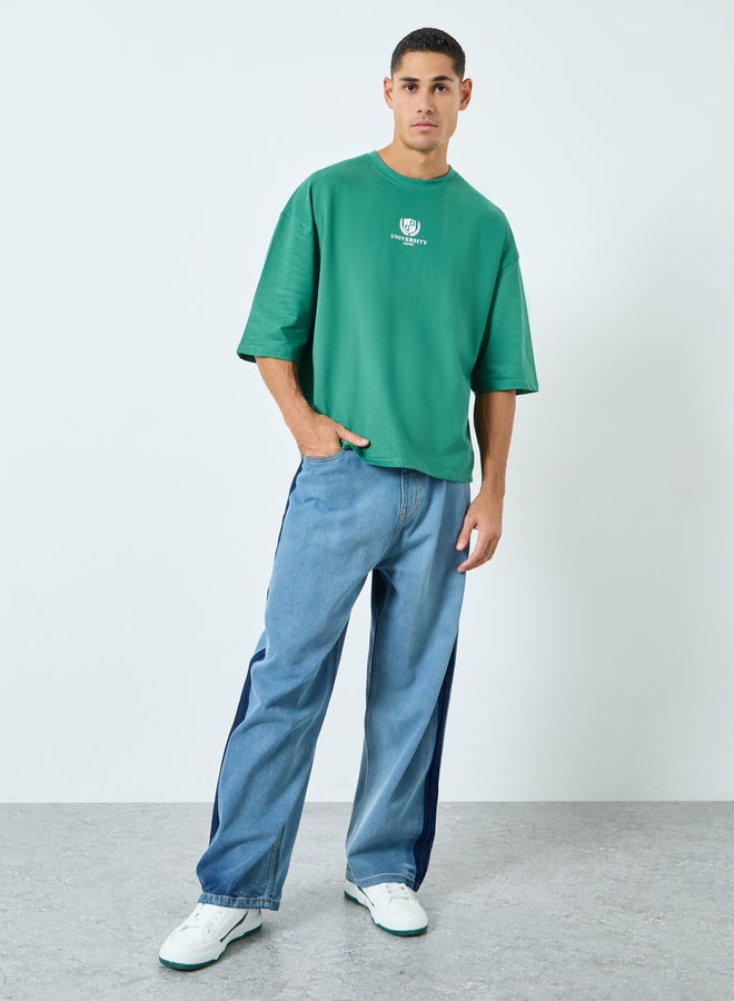 ستايلي بنطال جينز باجي بتفاصيل شريط مُتباين - Image 2