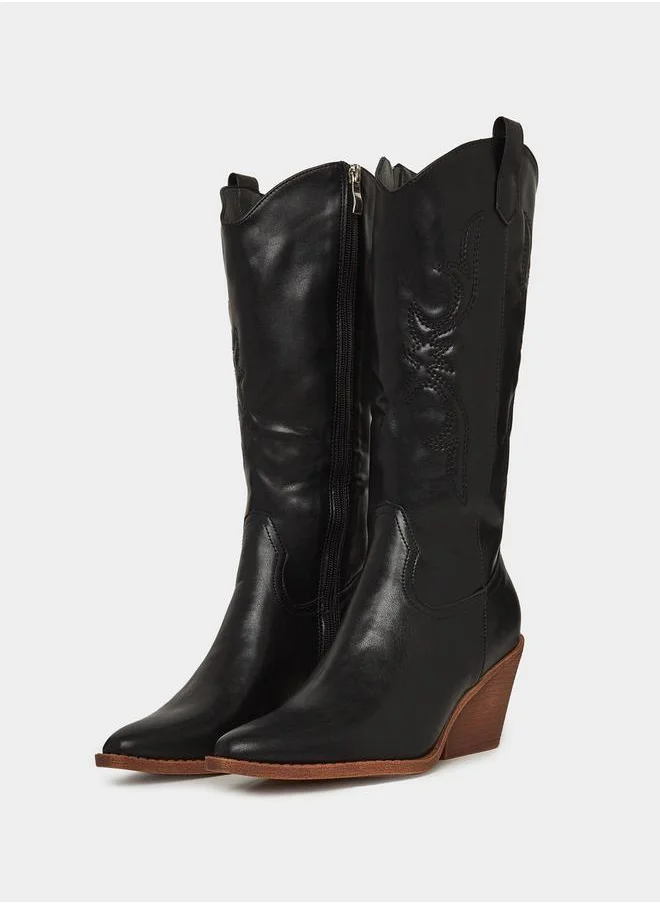 Styli Embroidered Detail Cowboy Boots