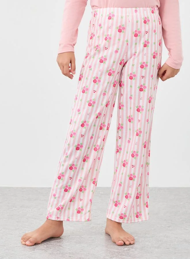Styli Printed Long Sleeves T-Shirt and Floral Pyjama Set