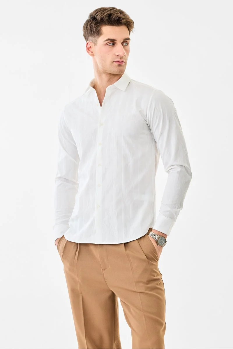 سنيتش قميص جاكار بقصة ضيقة