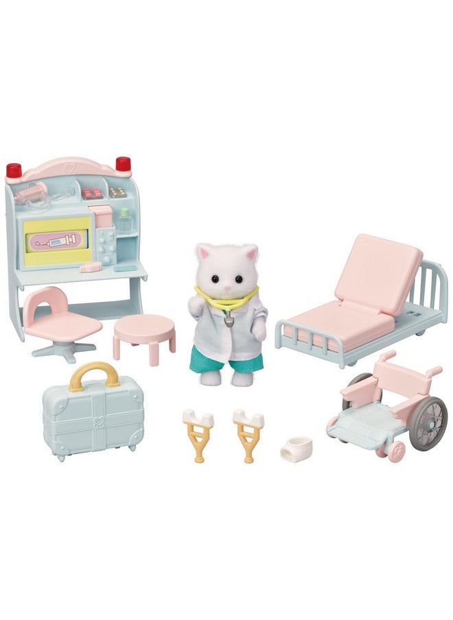 Calico Critters - Village Doctor Starter Set Dollhouse Playset With Figure And Accessories - Image 1