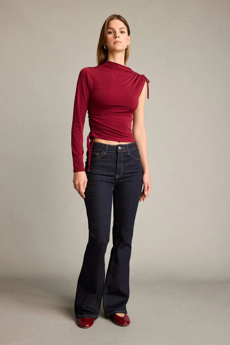 ديفاكتو Long Sleeve T-Shirt
