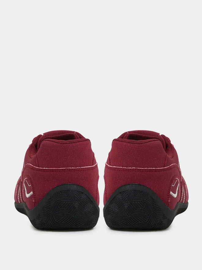Styli red Styli Men Retro Stitch Detail Lace-Up Casual Sneakers for Men | Best Price UAE