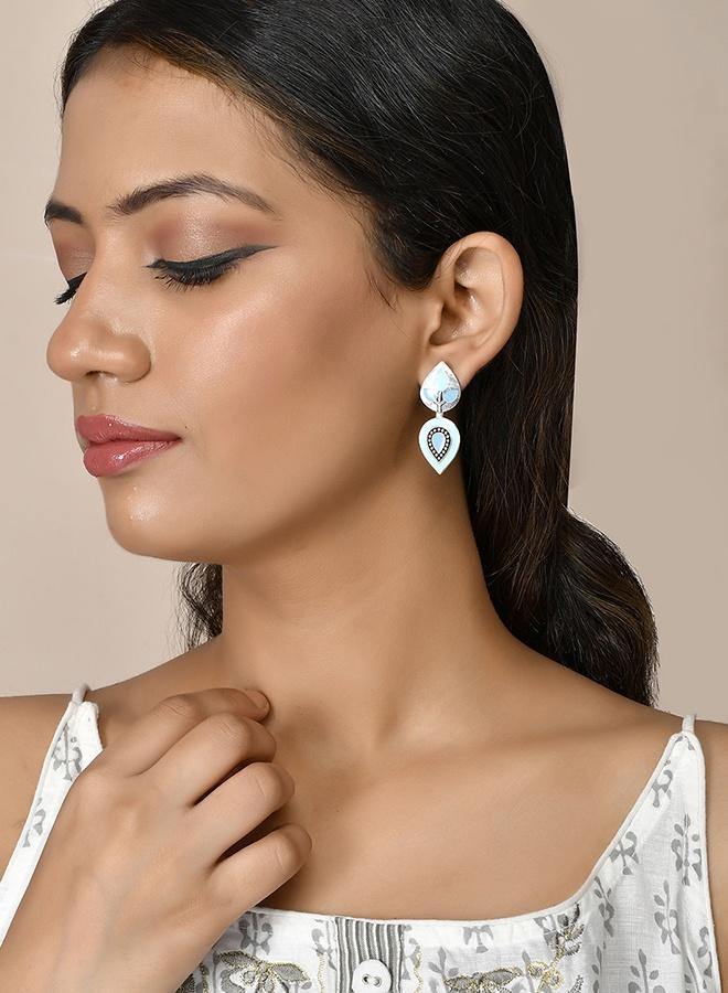 VOYLLA Bagh E Fiza Elegant Leaves Drop Earrings - Image 5