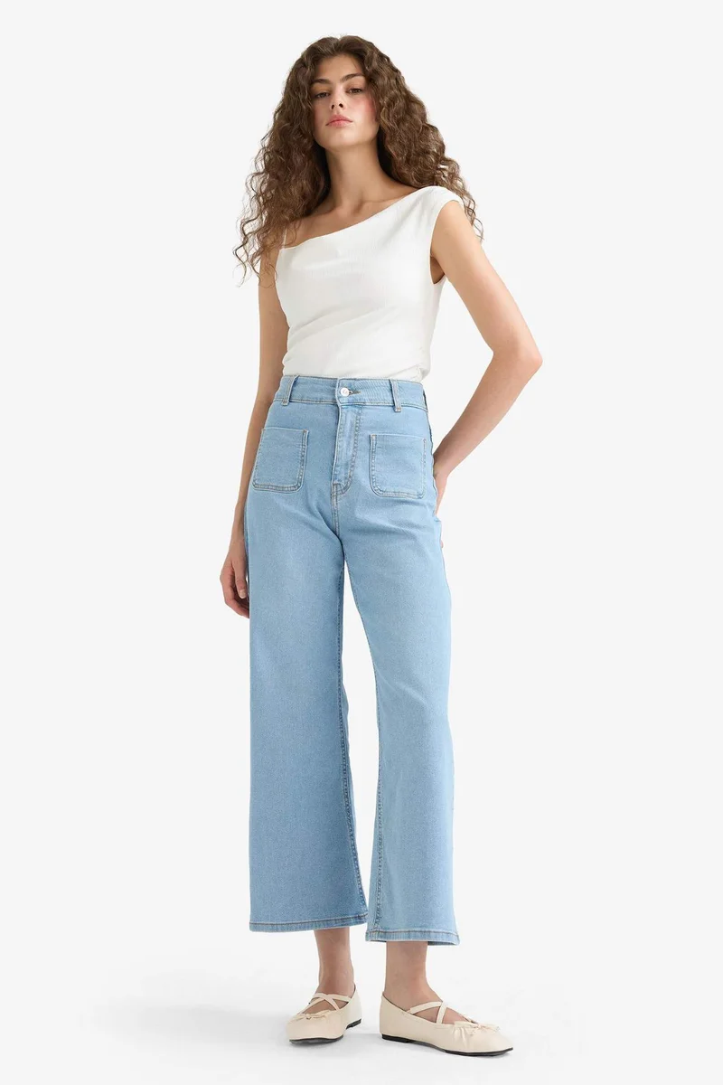 ديفاكتو Culotte High Waist Crop Fit Jeans