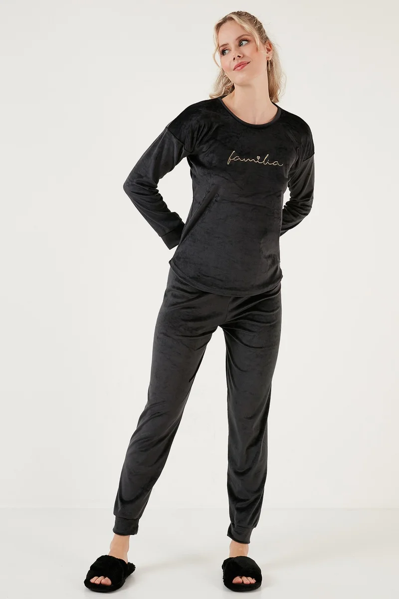 Lela Regular Fit Soft Texture Velvet Pajama Set Women's Pajama Set 6094200W4