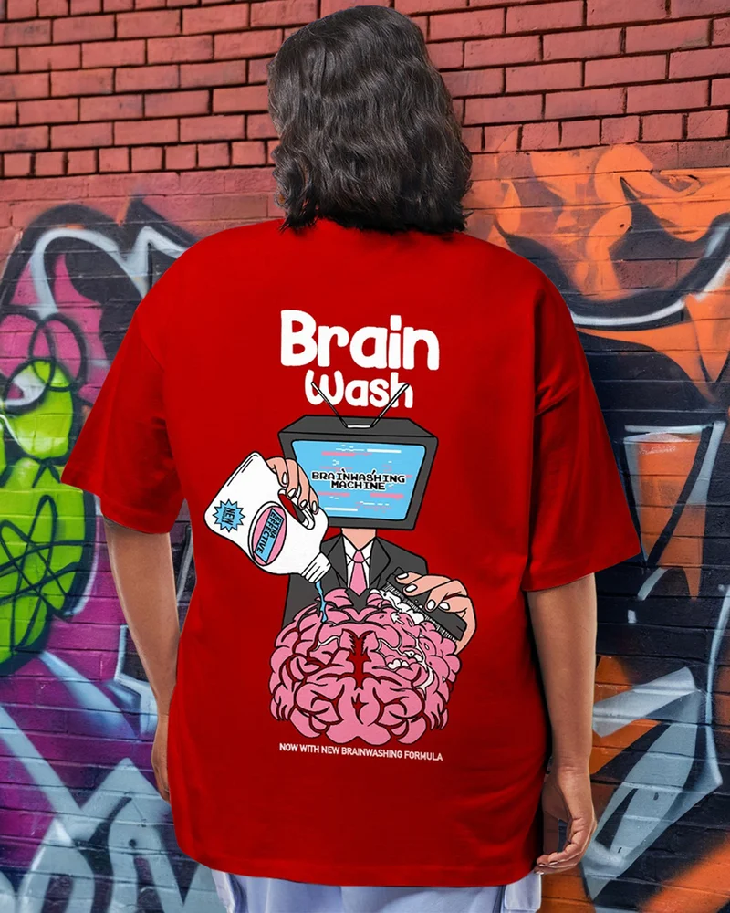 بيواكوف تيشيرت نسائي كبير الحجم بطبعة دماغ أحمر