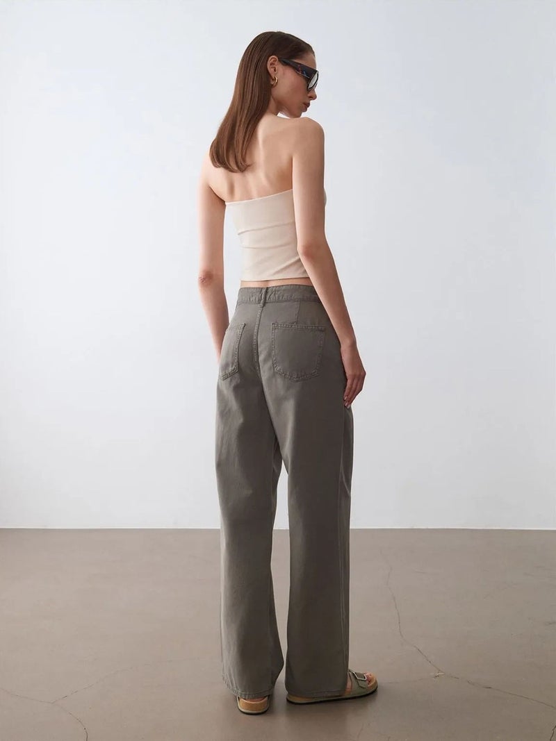 DILVIN Mid-Waist Wide-Leg Pleated Trousers - Image 2