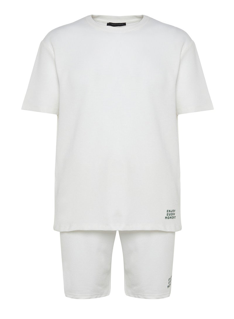 trendyol Unisex Ecru Regular Fit Knitted Shorts Pajamas Set TMNSS23PT00032 - Image 5