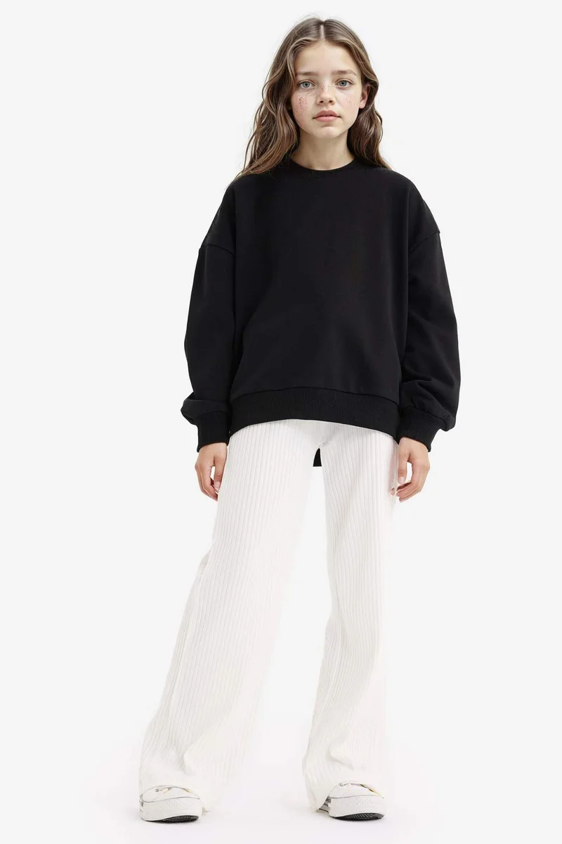 ديفاكتو Girl Oversize Fit Crew Neck Back Printed Sweatshirt