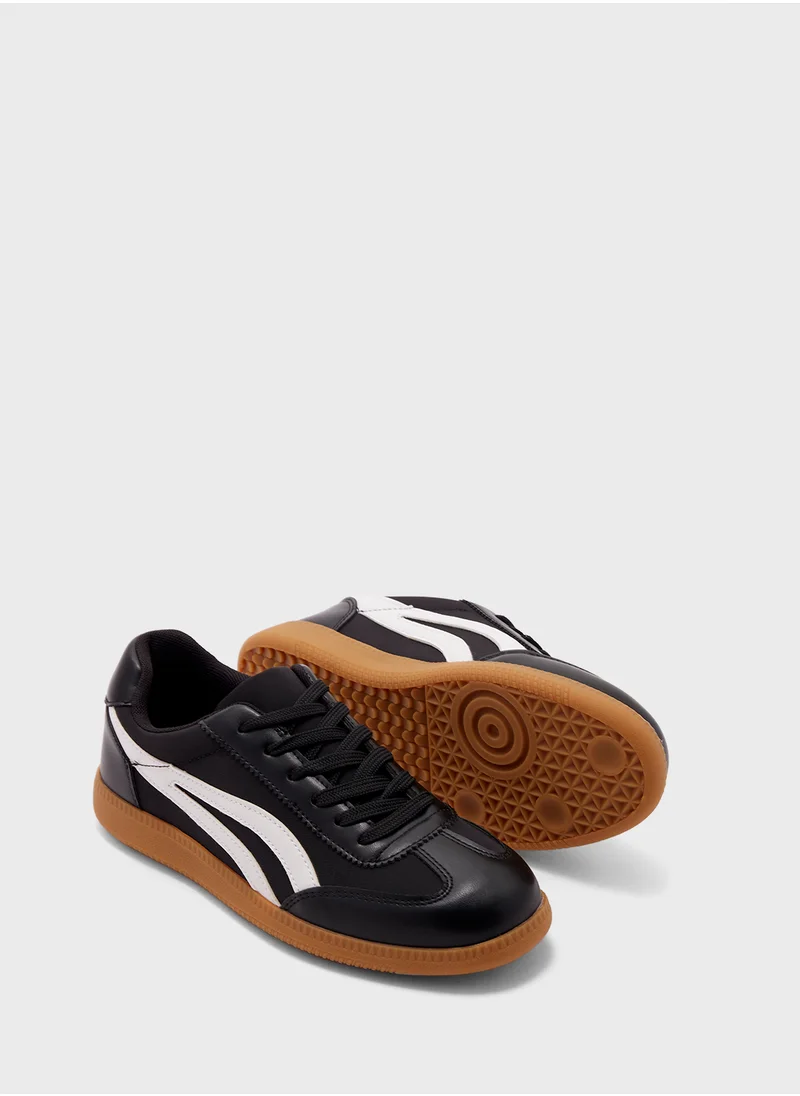 Ginger Patch Work Detail Sneakers
