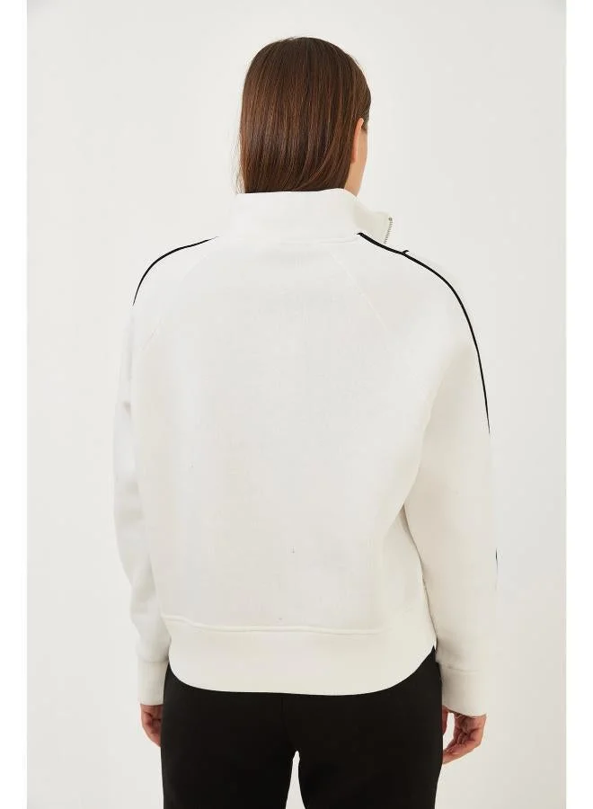 جينجر سويت شيرت كبير بطبعة سحاب